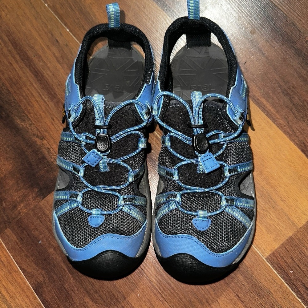 TEVA Manatee Water Youth Sandals Blue Graphite Size 4 Bungee Cord Lace‎ System